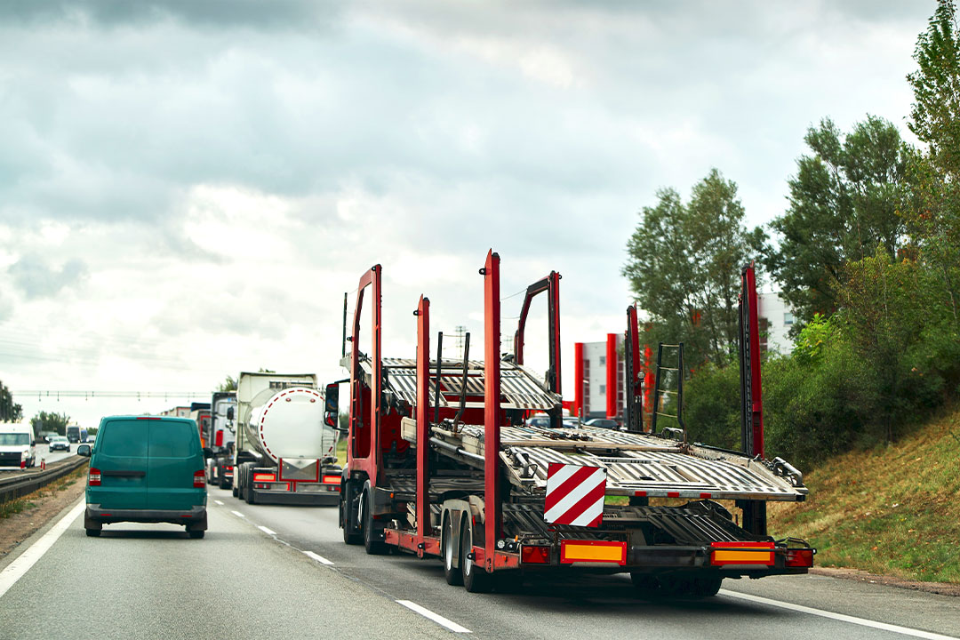 long-and-short-distance-transport-sea-point-towing